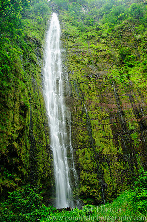 Full length of Waimoku Falls